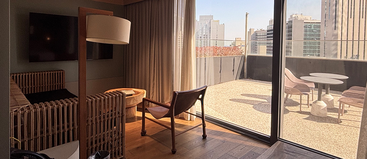 다이닝 테라스 스위트  (DINING TERRACE SUITE)